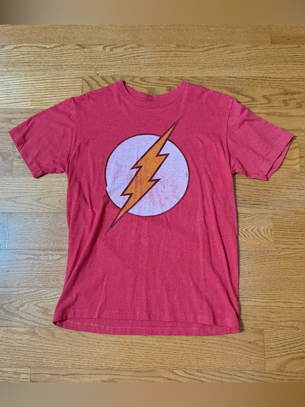Men’s The Flash Logo T-Shirt - Size Medium